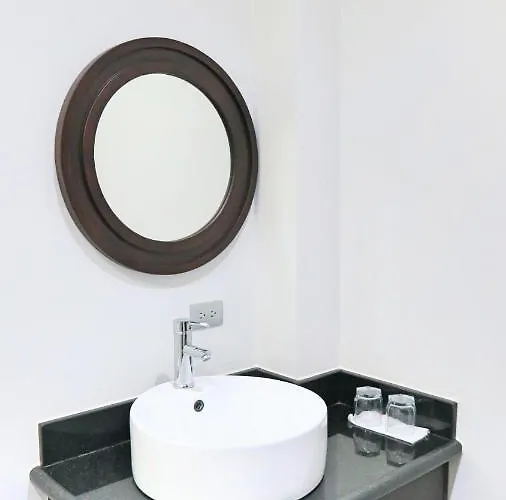 Hotel Carver Suites At 506 Tennis Center